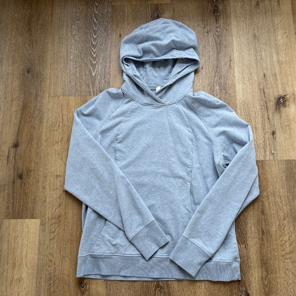 EUC Lululemon Scuba Pullover Hoodie - Heathered Chambray - Size 12 - Picture 4 of 6